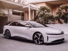O scurtă istorie a automobilului electric, din 1830 până în prezent 2022-lucid-air-110
