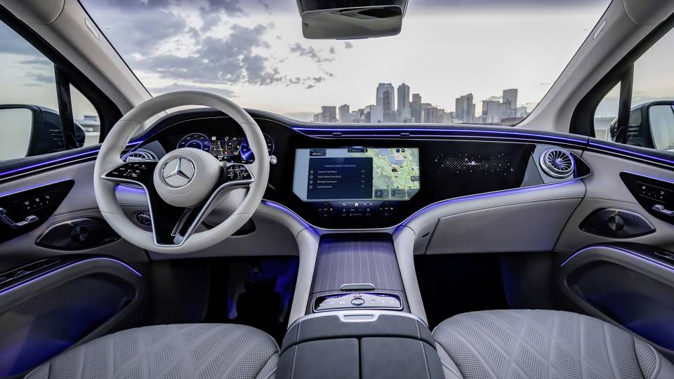 Mercedes Benz inteligenta artifuciala cu chatGPT